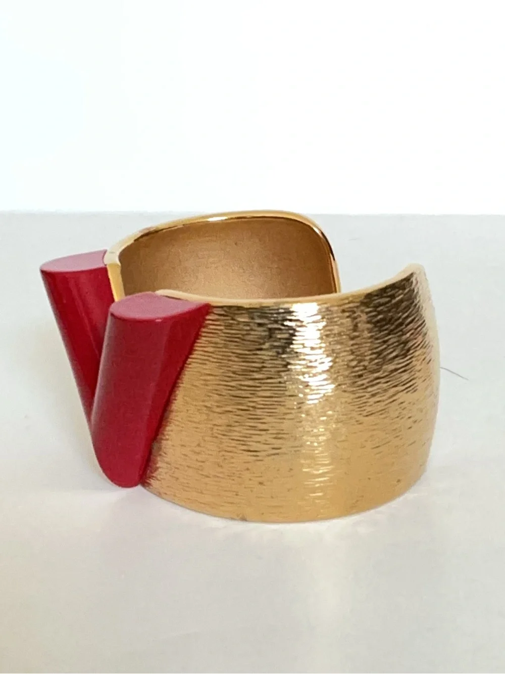 Louis Vuitton Essential V Colorama Cuff Bracelet Gold Tone Interchangeable Vs